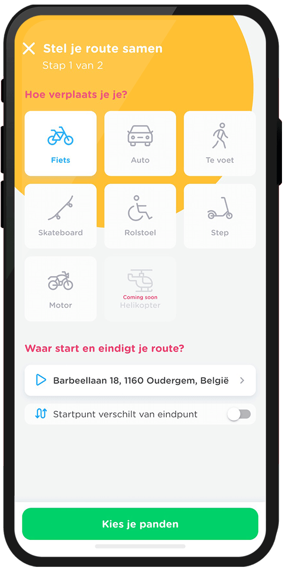 Smartphone met een keuzescherm van transportmiddel voor een Zimmo route.