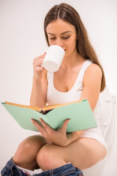 housewarming-toilet-gastboek-lezen